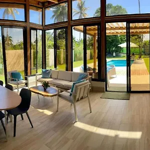 Villa Cabrera Lodges, Cabrera